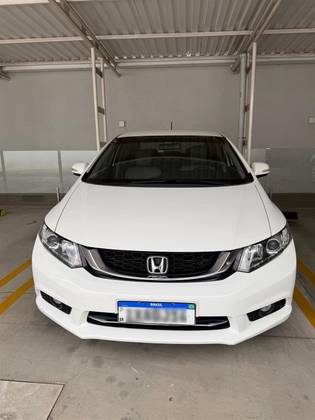 HONDA CIVIC 2.0 LXR 16V FLEX 4P AUTOMÁTICO HONDA CIVIC 2.0 LXR 16V FLEX 4P AUTOMÁTICO